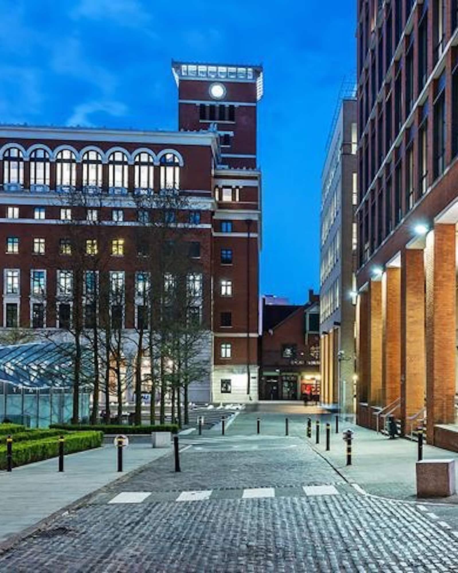 Hilton Garden Inn Birmingham Brindley Place Exterior foto