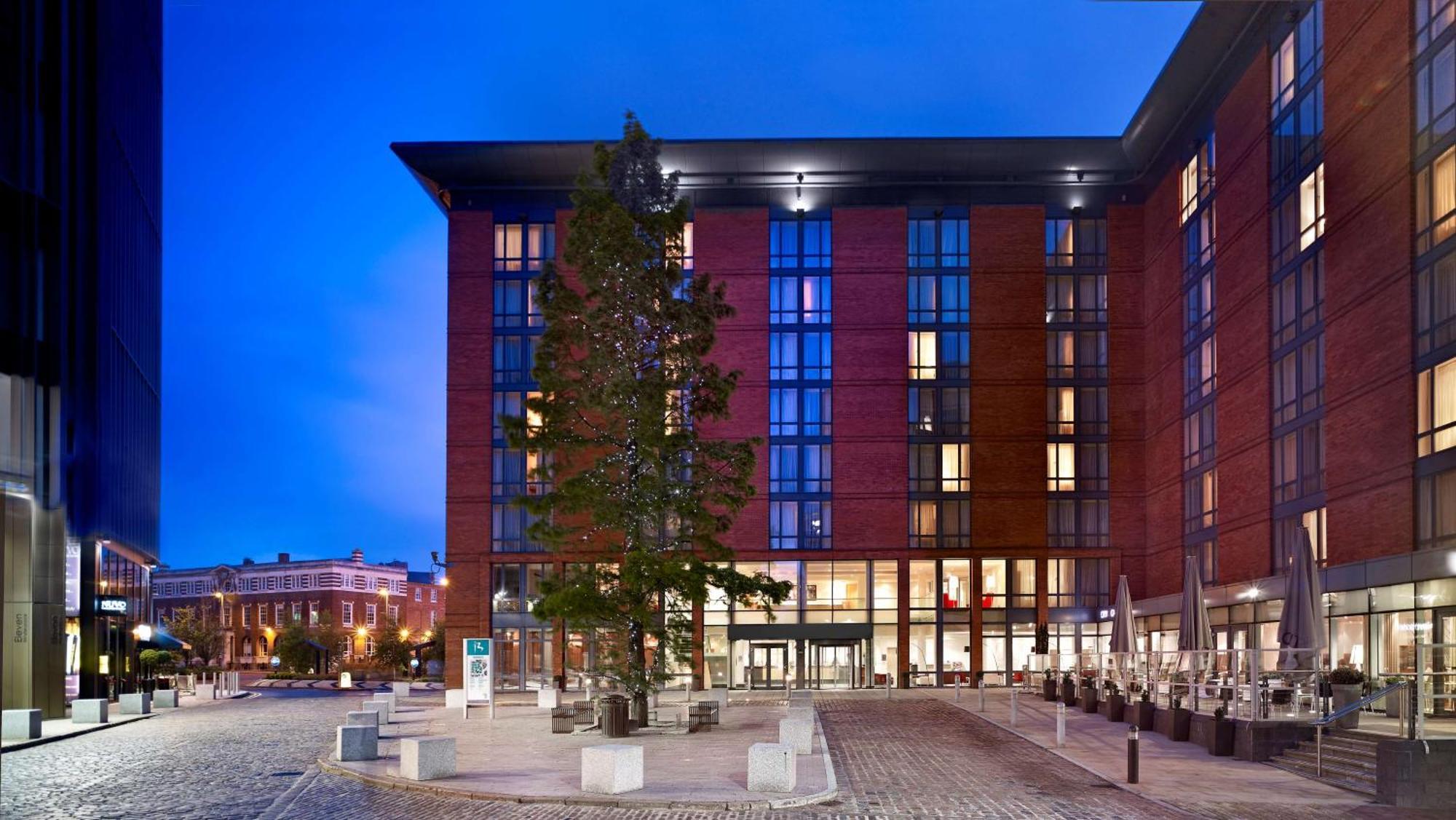Hilton Garden Inn Birmingham Brindley Place Exterior foto