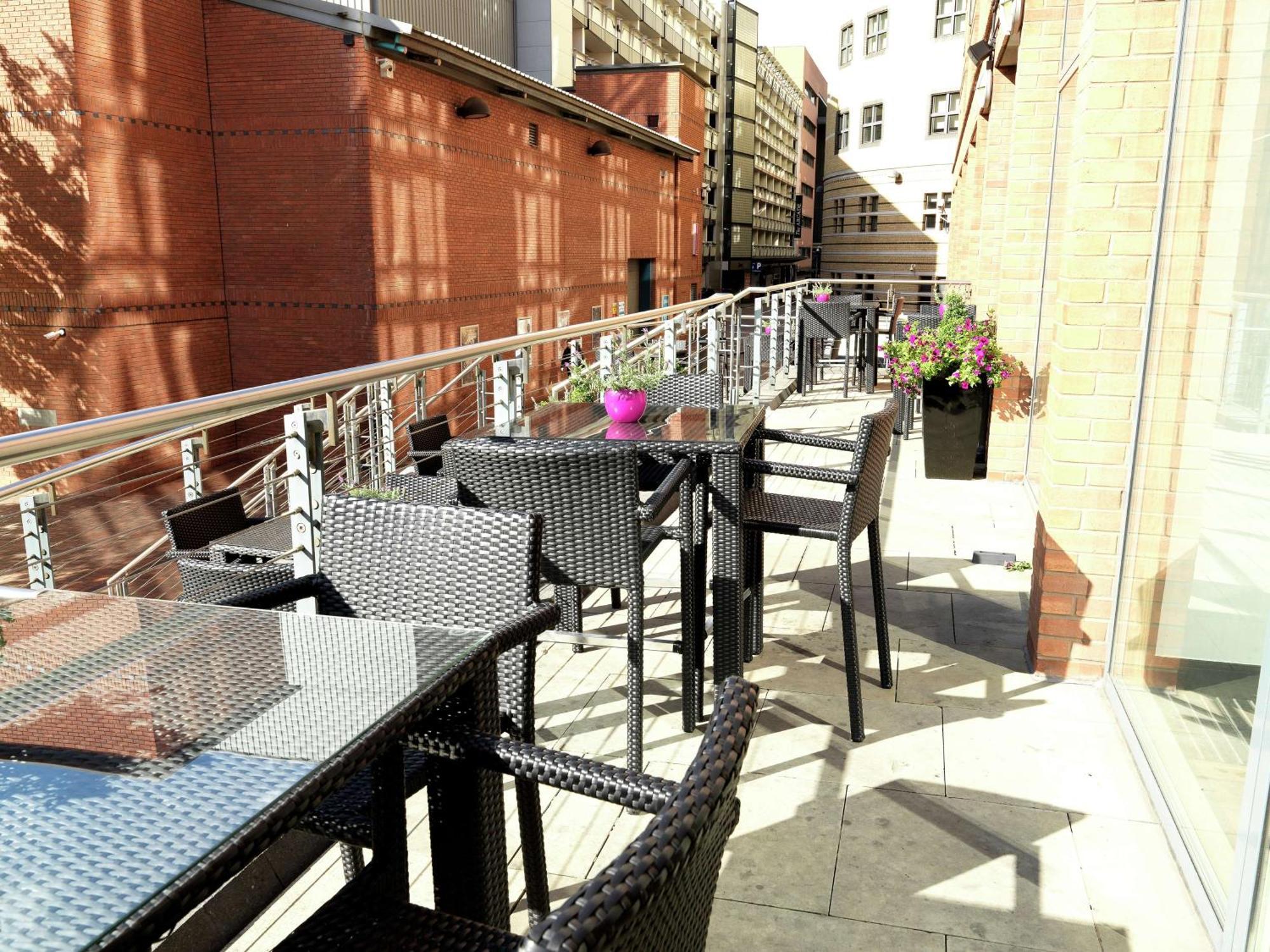 Hilton Garden Inn Birmingham Brindley Place Exterior foto