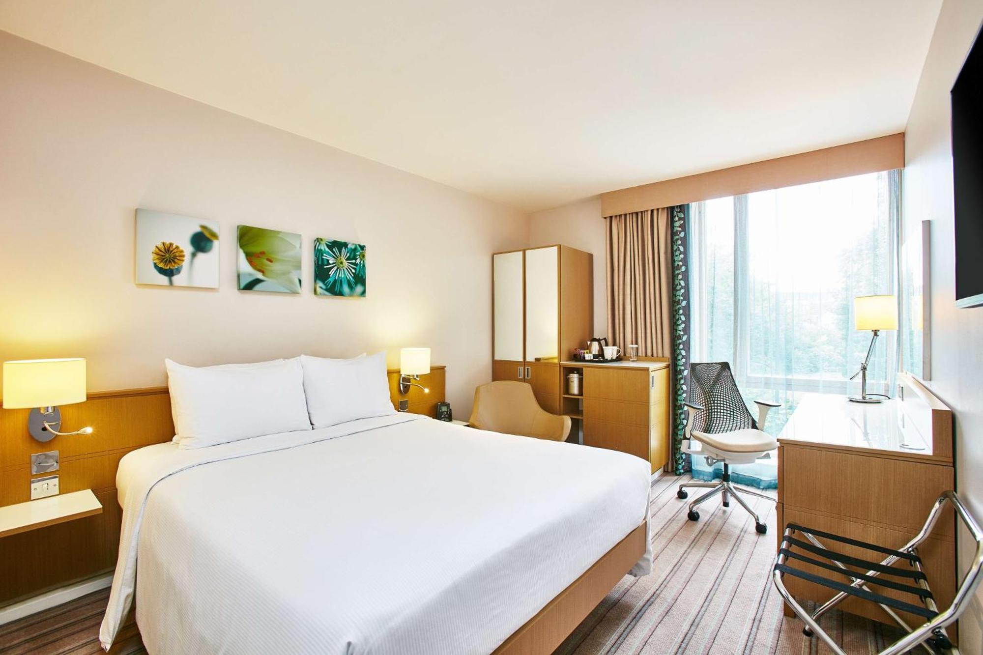 Hilton Garden Inn Birmingham Brindley Place Exterior foto