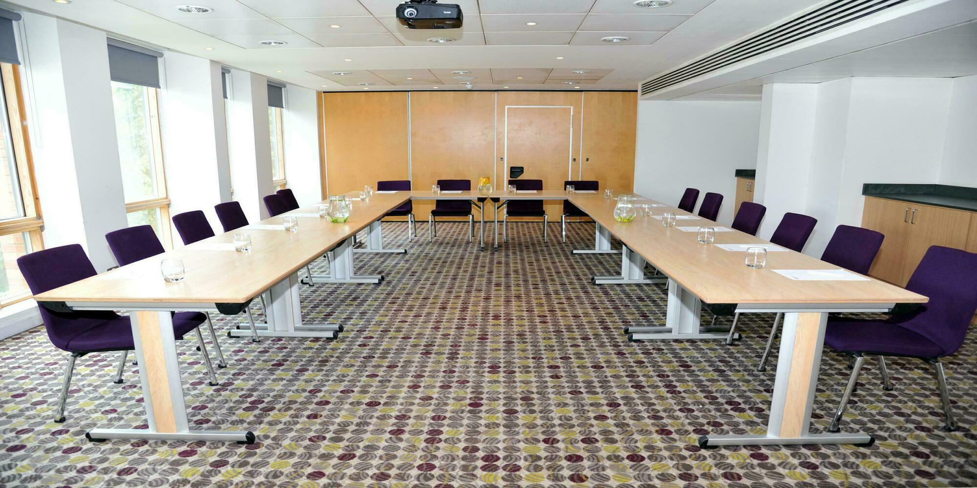 Hilton Garden Inn Birmingham Brindley Place Negocio foto